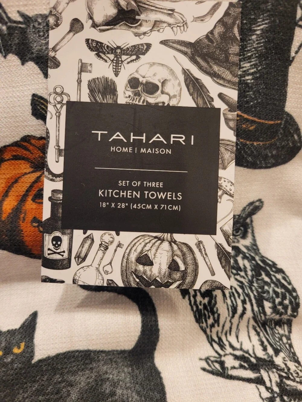 Tahari Halloween Kitchen Towels in Orange, Black, White